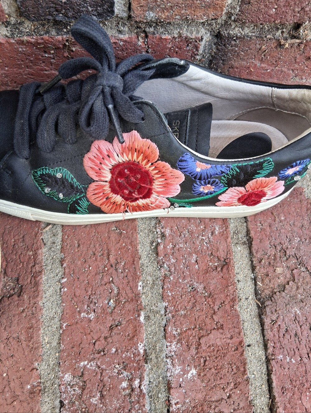 Skechers Women's Black Floral Embroidered Low-Top Sneakers - Picture 3 of 5